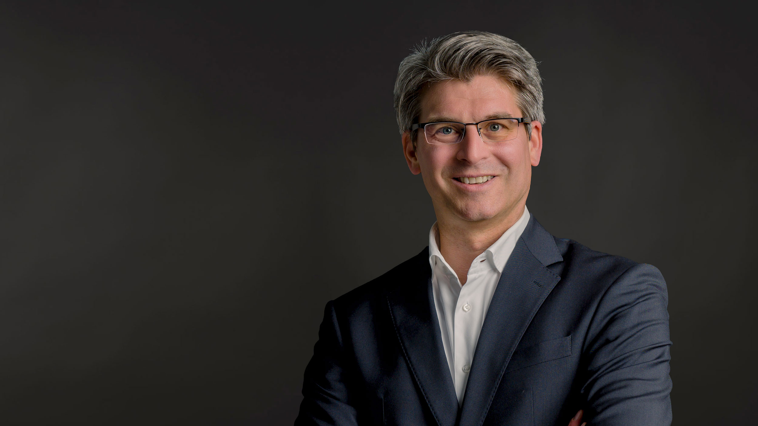 Dr. Rupert Weinzierl Dr. Rupert Weinzierl
